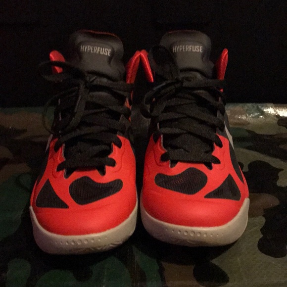 Nike Hyperfuse (GS) - Picture 3 of 4